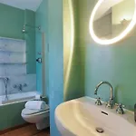 Contempora - Charming Liberty-style With Garden And Parking Near Life *