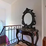 Contempora - Charming Liberty-style With Garden And Parking Near Life Вилла