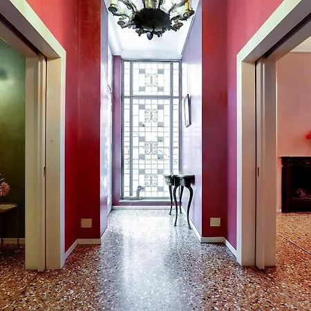 Contempora - Charming Liberty-style With Garden And Parking Near Life Milán