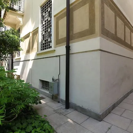 Contempora - Charming Liberty-style With Garden And Parking Near Life * Милан